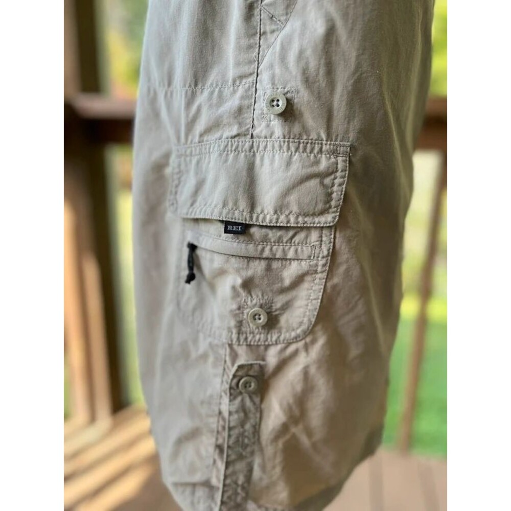 REI Women’s UPF 30+ Convertible Roll-Up Cargo Hiking Skirt - Picture 8 of 12